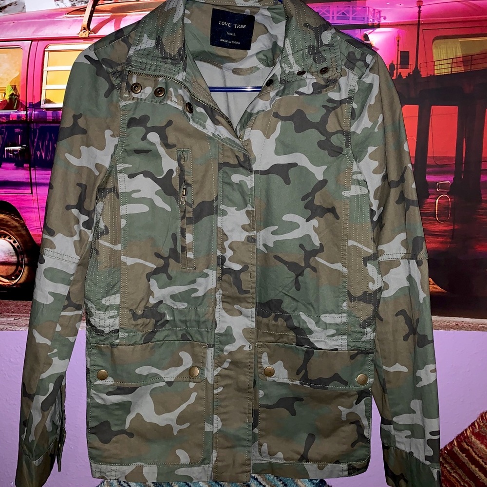 Love Tree Camouflage Anorak Jacket